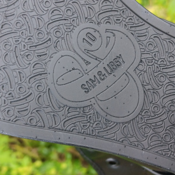 Sam & Libby Women's Melanie Black Combat Boots Gothic Stitched Embroidered Crest - Picture 10 of 17